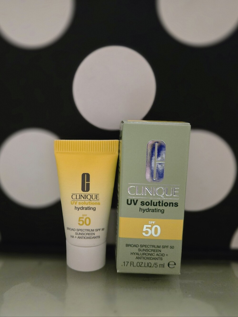 5/$25✨️Clinique SPF 50 Sunscreen MINI✨️
